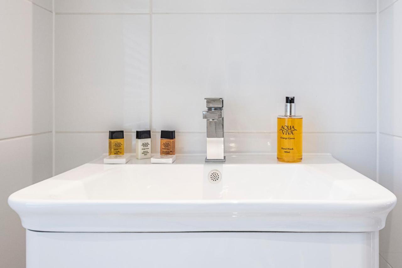 Cozy And Serene Brand-New Flat In Kilburn, London Lejlighed Eksteriør billede